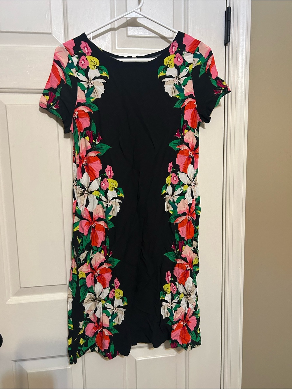 Old navy tropical Hawaiian flower dress. Maternity xs